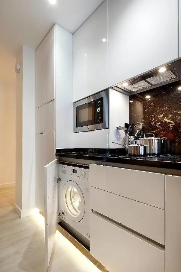 Art Chapiz Apartments Granada Spain