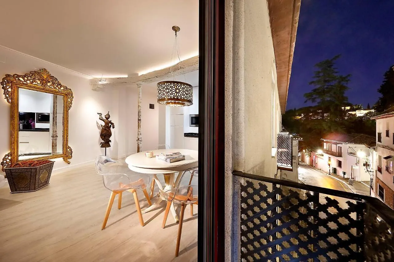 Art Chapiz Apartments Granada