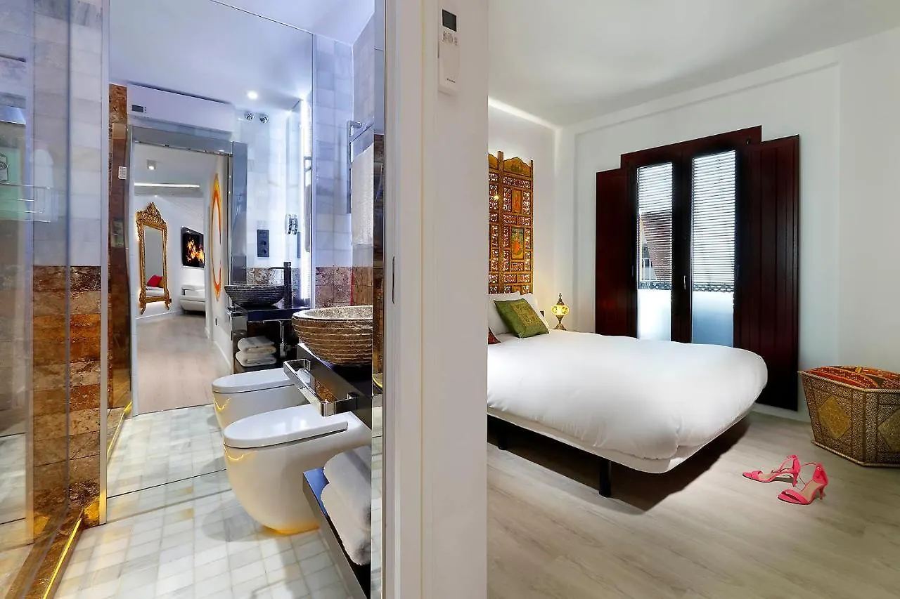 Art Chapiz Apartments Granada Spain